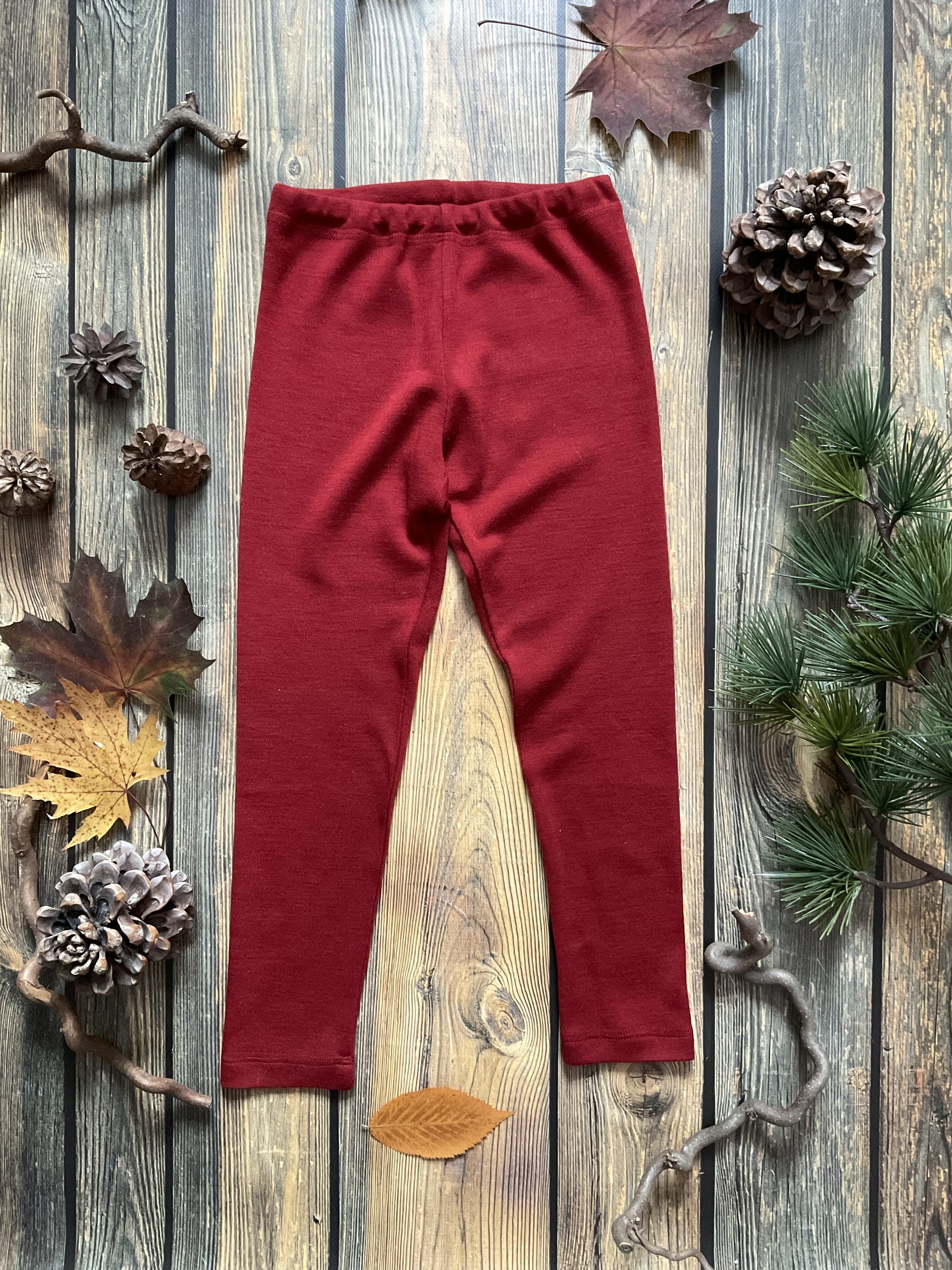 Leggings aus Merinojersey kirschrot