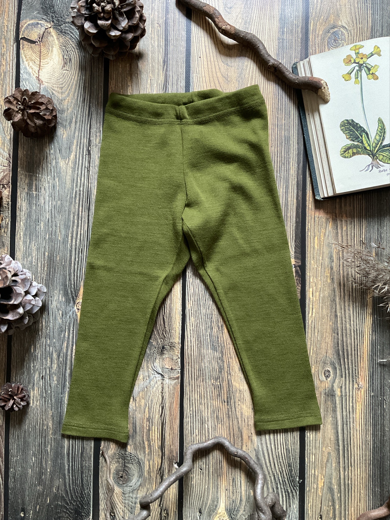 Leggings aus Merinojersey moosgrün